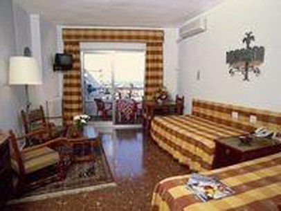 טורמולינוס Habitaciones Bajondillo מראה חיצוני תמונה